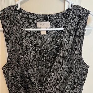 LOFT Monochrome Patterned Sleeveless dress